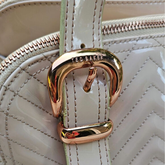 Ted Baker Quilted Patten Leather Vinyl Should Bag Rose Gold Hardware - Picture 6 of 16